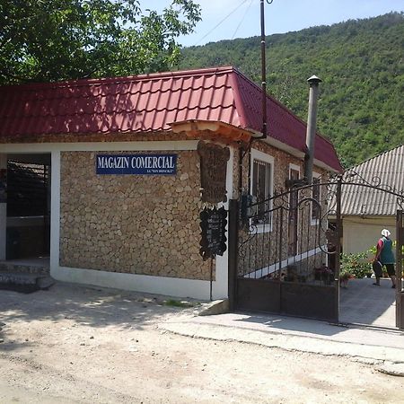 La Popas Hotel Orhei Exterior photo
